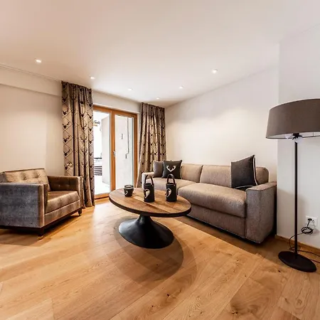 Unique Alpic Style In The Heart Of Lejlighed Davos